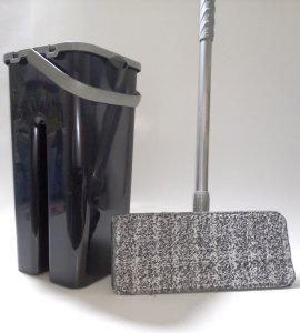 Microfiber Tablet Mop Çift Hazne Siyah Kovalı Ultra Temizlik Seti 4+4=8 Litre Kova+Metal Sap ve Paspas Fiyata Dahil Yıkama-Durulama ve Kurutma Hazneli Tam Set