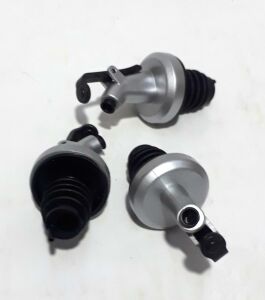 Kapaklı Şişe Aparatı 2cm Şişe Giriş Çapı 7cm Boy 2,5cm Geniş Çap Yağ, Soya Sosu, Nar Ekşisi vb. İçin