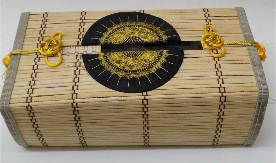 Japon Otantik İşlemeli Kutu Kağıt Mendil Kılıfı Bambu D-8