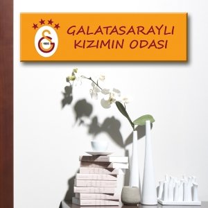 Kapı Süsü Tabelası Kanvas Tablo 10x40cm Galataraylı Kızımın Odası