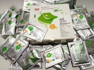 280 Adet Ultra Lüks Islak Mendil Anti-Bakteriyel Süper Parfümlü Büyük Şık Ambalajlı Dezenfekte Edici