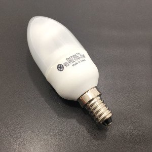 Tasarruflu E14 İnce Duy Avize Ampulü 7W 320 Lümen General Elektrik Beyaz Işık