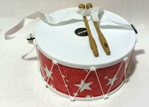 Asılabilir İpli 25x25x12cm Ebatta Plastikten Üretim Oyuncak Davul