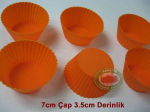 6 ADET SİLİKON KEK KALIBI YUVARLAK 7x4CM