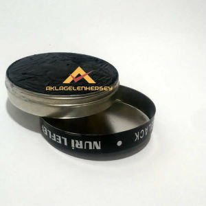 SİYAH AYAKKABLARA ÖZEL NURİLEFLEF KUNDURA CİLASI