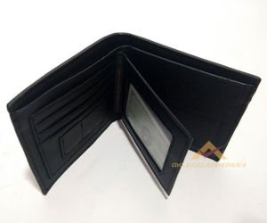 GERÇEK DERİDEN FARKSIZ FONKSİYONEL ERKEK CÜZDANI