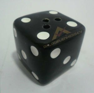 4 PARÇA ZAR ŞEKLİNDE TUZLUK, BAHARATLIK SETİ