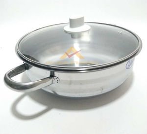 ÖZEL TABANLI CAM KAPAKLI ÇELİK TENCERE 28cm