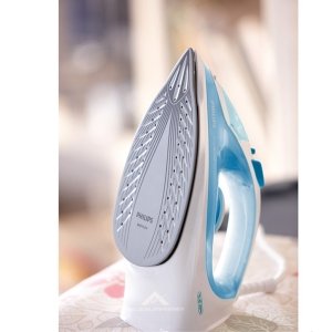 Philips GC1028 2000W Seramik Tabanlı Buharlı Ütü Damlama Önleyici