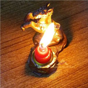 1 ADET MUM HEDİYELİ AT FİGÜRLÜ MUMLUK