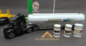 Ücretsiz Kargo 11 PCS 1:87 ÖLÇEKLİ METAL DIECAST TIR UÇAK SETİ
