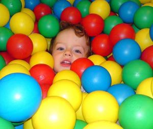 Plastik Çocuk Oyun Havuzu Topları 7cm 50 Adet