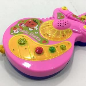 11 Tuşlu Türkçe Müzikli Notalı Pille Çalışan Oyuncak Çocuk Gitarı 35cm Oyuncak Gitar