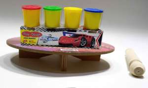 4 Renk Oyun Hamuru Hediyeli Elsa Model Merdaneli Oyun Sofrası Seti 25cm Sofra-24cm Merdane-4x50gr Sağlıklı Hamurlarla