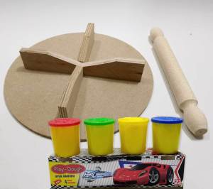 4 Renk Oyun Hamuru Hediyeli Aşçıbaşı Model Merdaneli Oyun Sofrası Seti 25cm Sofra-24cm Merdane-4x50gr Sağlıklı Hamurlarla