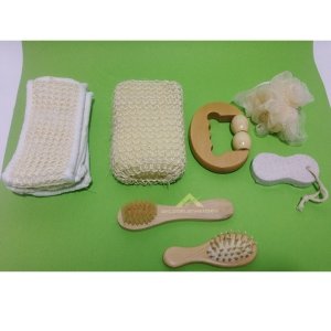 7 Parçadan Oluşan Duş Seti 26x20cm Özel Sepetli Kese Seti