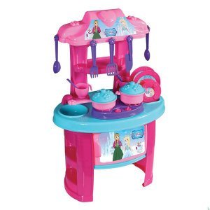 Buzlar Ülkesi 26 Parçadan Oluşan Mutfak Seti 70x45x28cm Ebatında Eğlenceli Oyuncak Mutfak Seti