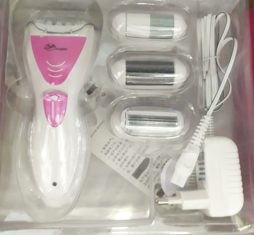 Tüy Dökücü 4'ü Bir Arada Güzellik Seti Epilatör