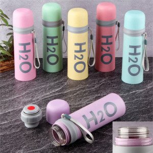 İçi Cam Dışı Başak Tozundan Üretilmiş Askılı Cam Matara 400 ml Doğa Dostu Kilitli Su Matarası