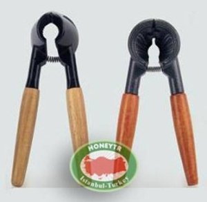 METAL GÖVDE AHŞAP SAP PRATİK SAĞLAM CEVİZ KIRICI