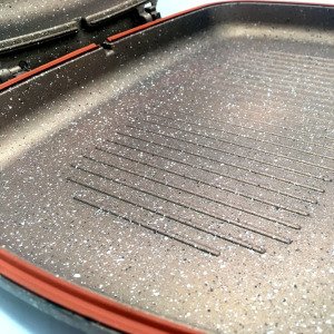 Çift Kapaklı Silikon Contalı Granit Döküm Tava Büyük Boy Mıknatıslı Izgara Tavası