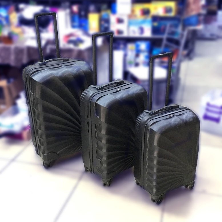 Monoblok Çekçekli PVC 3'lü Bavul Seti 360° Döner Tekerli Valiz Seti Kırılmaz Esnek