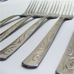 6 Adet Sarmaşık Model Paslanmaz Çelik Rostfrei Yemek Çatalı Seti