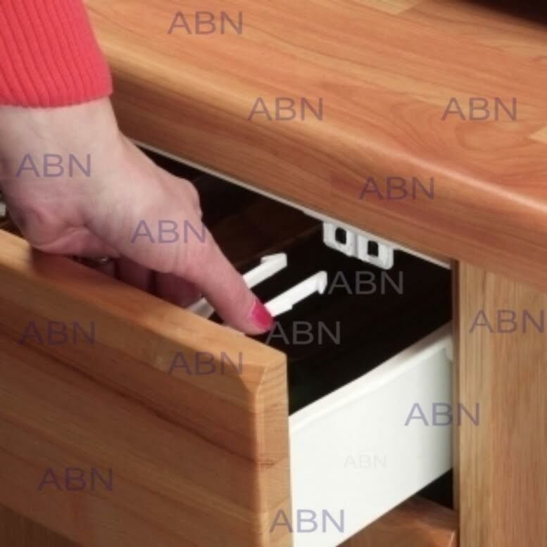 Çocukların Açmasını Önleyici Mandallı Komidin Çekmece Kilidi