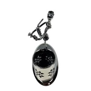 Müzisyen Modeli 3 Demir Masa Üstü Kalemlik 13x13x6 Cm