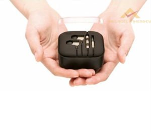 AKILLI TELEFONLAR İÇİN MİKROFONLU METAL KULAKLIK