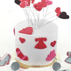 Yaylı Bas Çıkart Elbise Şekilli 4 lü Şeker Hamuru Kurabiye Kalıbı