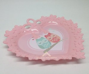 Çiçek ve Kalp Desenli Servis Tepsisi 32x30cm Duvara Asılabilir Şık Tasarım Plastik Sunum Tepsisi
