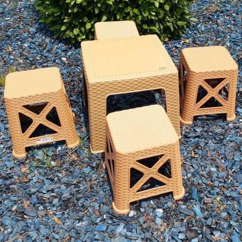 5 Parça Raddan Oturma Grubu,4 Kahve Tabure ve Krem Sahpalı Oturma Set 4 Tabure Satranç-Tavla Masası