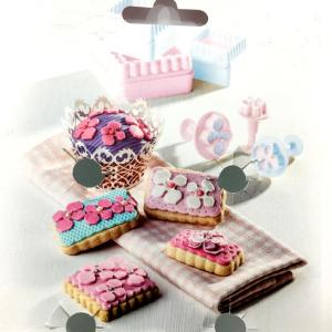 Bas Çıkart Meyve Yaprak Kesici 4lü Şeker Hamuru Kurabiye Kalıbı