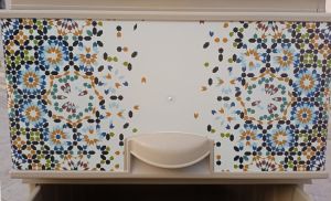 Büyük Boy Modern Mozaik Desen 4 Çekmeceli Tekerlekli Komidin Yükseklik 93cm 43x38 Demonte Dolap Raf