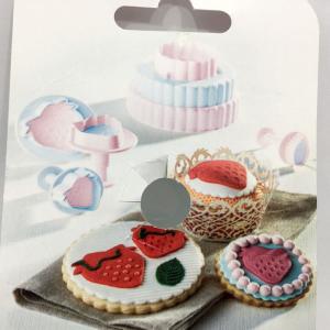 Bas Çıkart Sistem Çilek Şekilli 3lü Şeker Hamuru Kurabiye Kalıbı