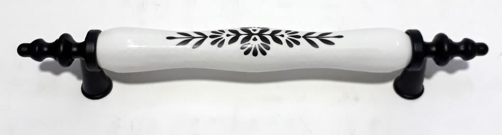 Delikler Arası 13cm Boyu 18cm Metal ve Porselen Üstüne Desenli   3 Renk Çekmece Kulpu