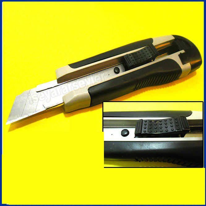 Profesyonel Kauçuk Sap Yedek Bıçaklı Falçata