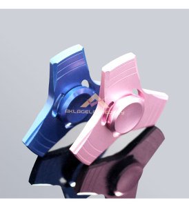 Star Wars Metal Stres Çarkı Metal Rulmanlı Süper Hızlı En Uzun süre Dönen Süper Stres Çarkı Spinner