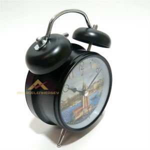 İSTANBUL RESİMLİ METALGÖVDELİ ALARMLI MASA SAATİ