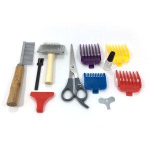 Özel Çantalı Evcil Hayvan Tıraş Makinesi Pet Kedi Köpek Traşı İçin İdeal Set Ipone IP-1020