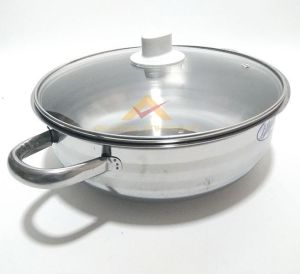 ÖZEL TABANLI CAM KAPAKLI ÇELİK TENCERE 28cm