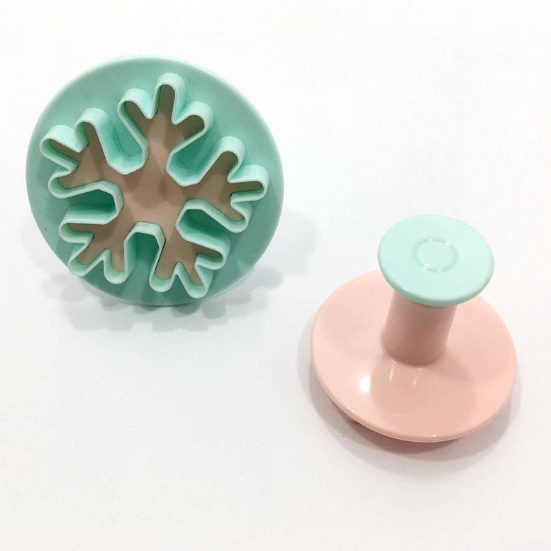 Bas Çıkart Kar Tanesi Şekilli 2 li Şeker Hamuru Kurabiye Kalıbı