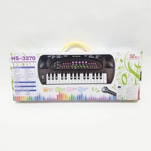 32 TUŞLU, MİKROFONLU, KAYIT VE PLAYBACK, 8 RİTİM, 8 TONLU PİYANO