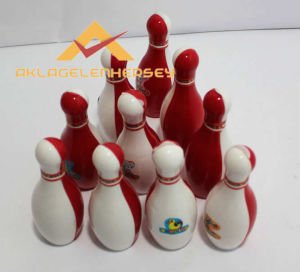 RENKLİ 10 LOBUT, 2 TOP İLE MİNİK BOWLİNG SETİ-KD