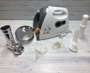 Harlem Kıyma Makinesi 2200 Watt Tüm Aparatlarla Tam Set Salça, Sucuk Sosis Yapan Aparatlı Elektrikli