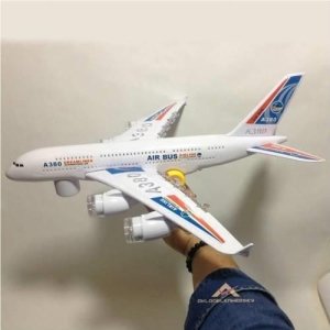 Aırbus A380 Işıklı Ve Müzikli Büyük Boy 6 Parçaya Ayrılabilen Uça