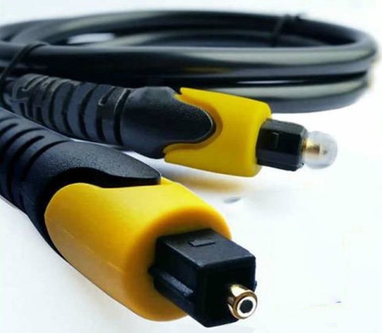 En iyi ses kalitesi için 1.5metre optik kablo