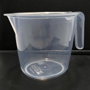 Şeffaf Plastik Kulplu Sürahi Tipi 500 ml Ölçü Kabı