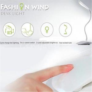 3 Kademeli Dokunmatik Masa Lambası Kıvrılabilen Estetik Tasarım